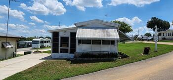 Thumbnail of mobile home