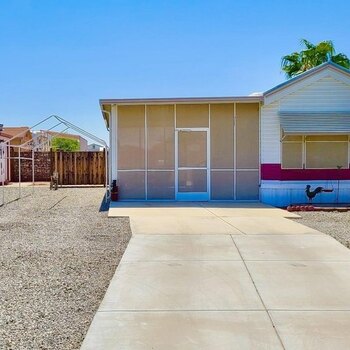 Thumbnail of mobile home