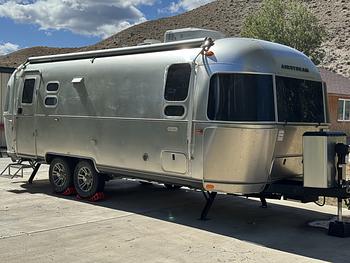 Thumbnail of RV