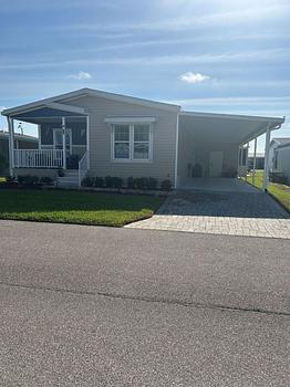 Thumbnail of mobile home