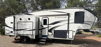 Thumbnail of RV