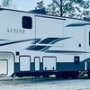 RV for Sale: 2021 ALPINE 3910RK