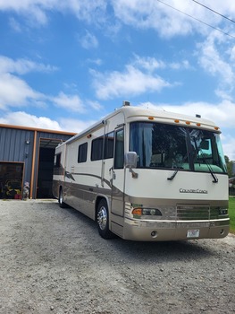 Thumbnail of RV