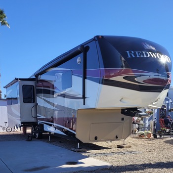 Thumbnail of RV