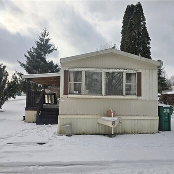 Thumbnail of mobile home