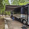 RV for Sale: 2004 ESSEX 4104