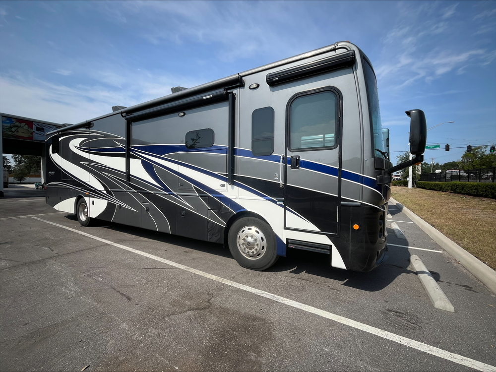 Photo of Rv