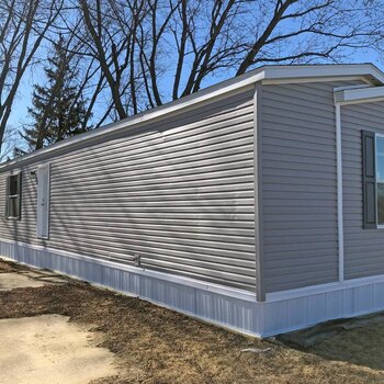 Thumbnail of mobile home