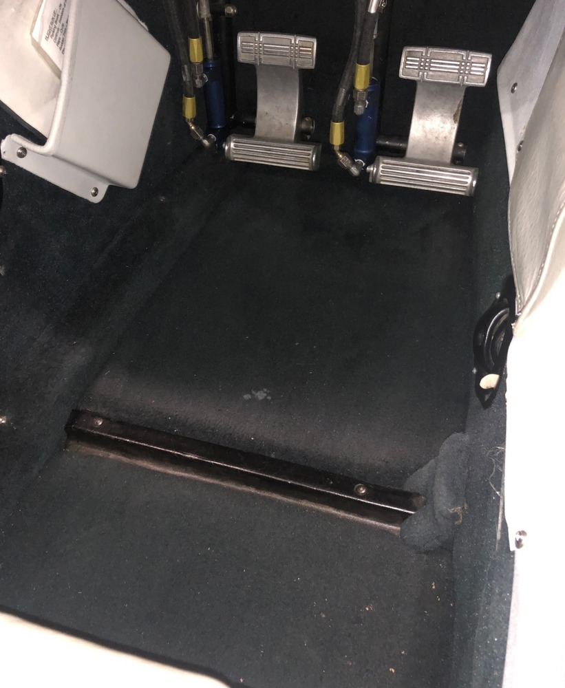 N19LH int front4 co carpet 2025.jpg