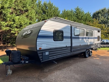 Thumbnail of RV