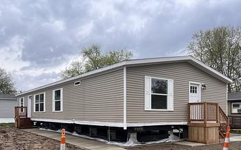 Thumbnail of mobile home