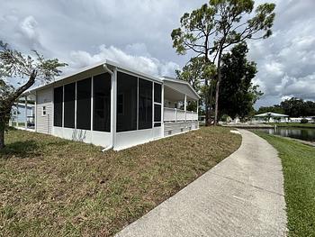 Thumbnail of mobile home
