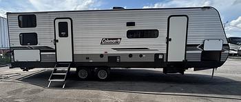 Thumbnail of RV