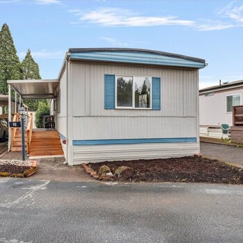 Thumbnail of mobile home