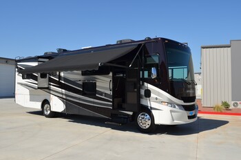 Thumbnail of RV