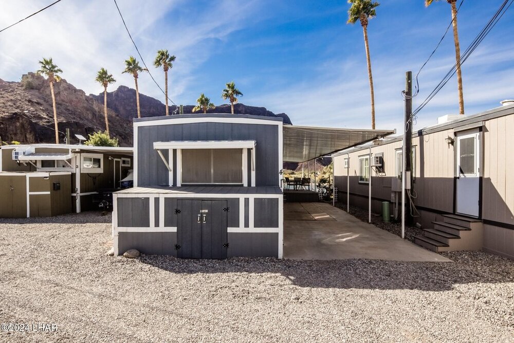 Photo of Mobile Home
