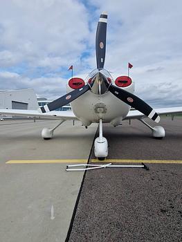 Thumbnail of aircraft
