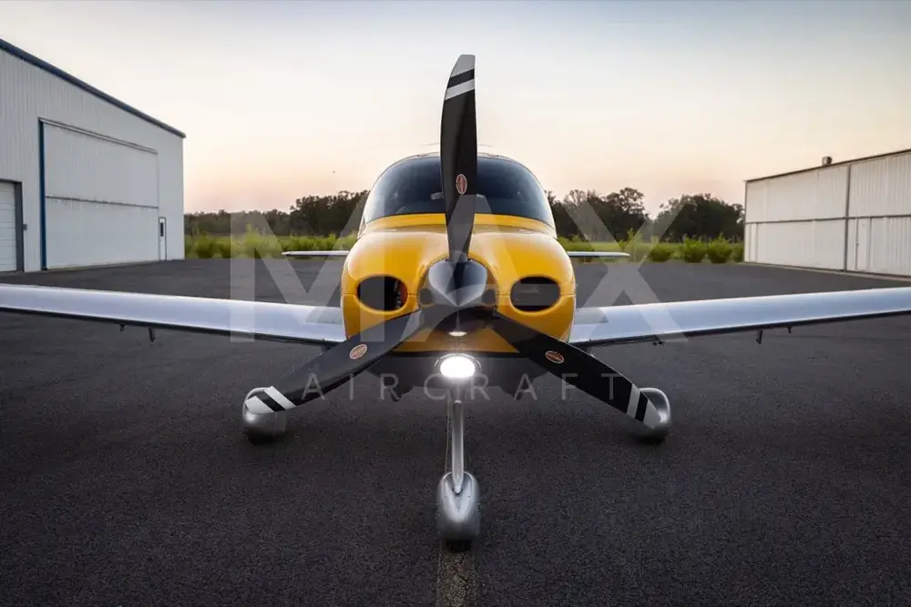 7423/cirrus-sr22-g5-2016-flightmarket-id-7423-34003.webp