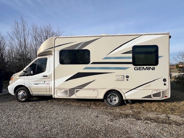 Photo of Rv