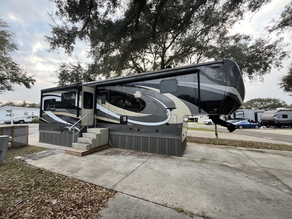 Photo of Rv