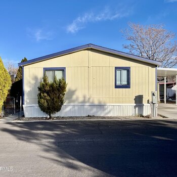 Thumbnail of mobile home