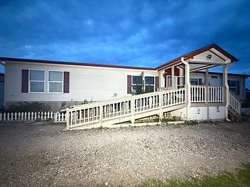 Thumbnail of mobile home