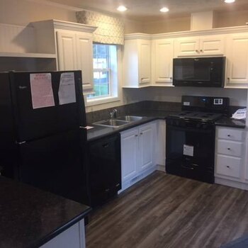 Thumbnail of mobile home