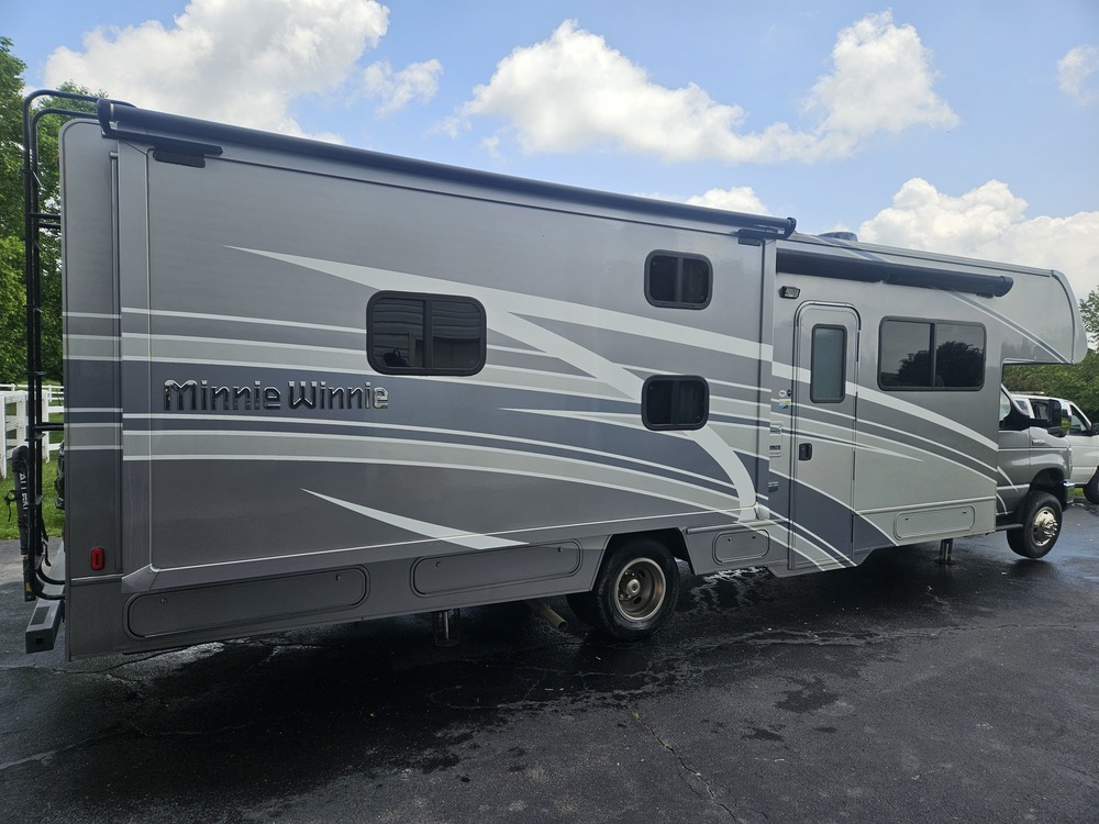 Photo of Rv