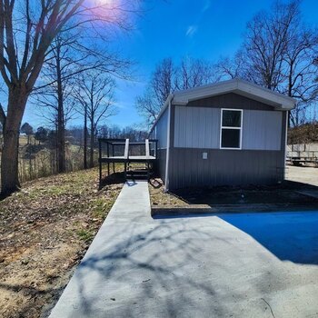 Thumbnail of mobile home