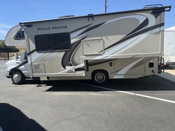Thumbnail of RV