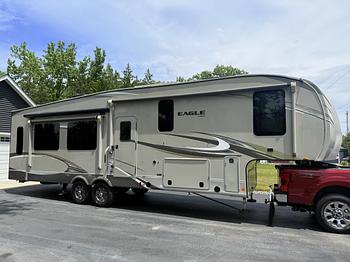 Thumbnail of RV