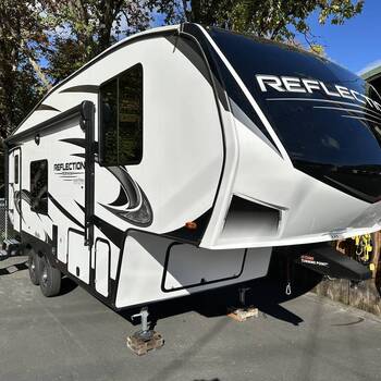 Thumbnail of RV