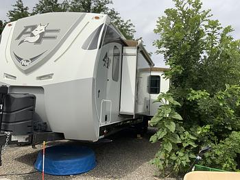 Thumbnail of RV