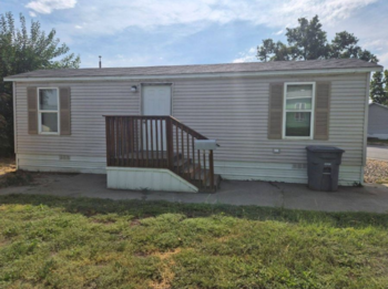 Thumbnail of mobile home