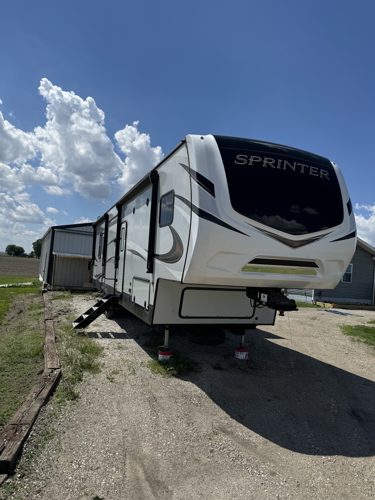 Photo of Rv
