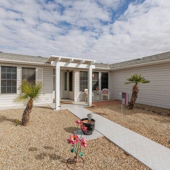 Thumbnail of mobile home