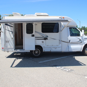 Thumbnail of RV