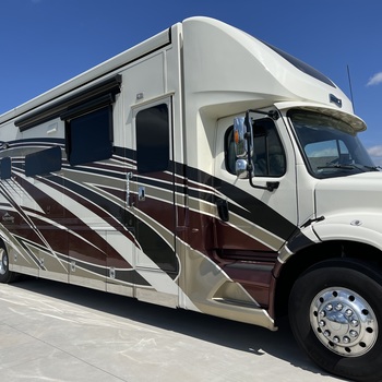 Thumbnail of RV