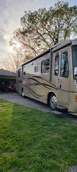 Thumbnail of RV