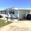 Mobile Home for Sale: 2 Bed 1 Bath 1982 Tama