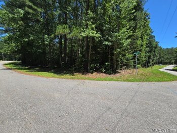 Thumbnail of mobile home lot