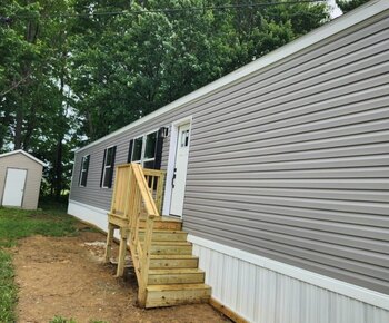 Thumbnail of mobile home