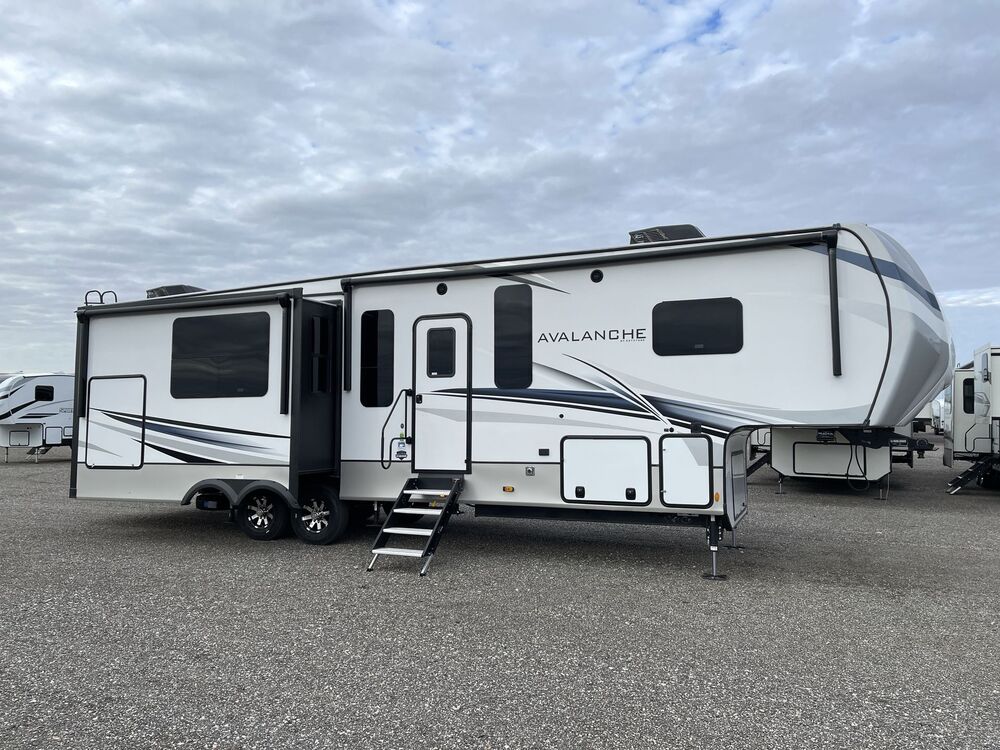 Photo of Rv