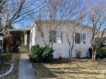 Thumbnail of mobile home