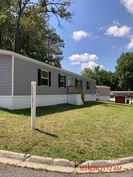 Thumbnail of mobile home