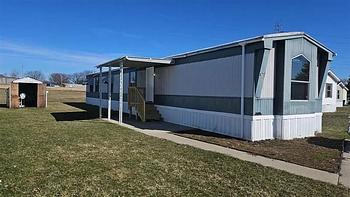 Thumbnail of mobile home
