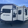 RV for Sale: 2015 V-CROSS 32VFKS