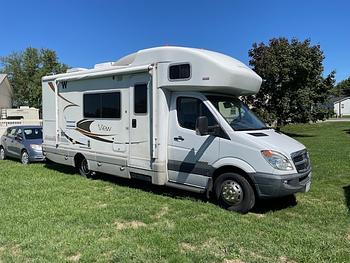 Thumbnail of RV