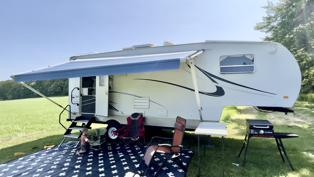 Photo of Rv