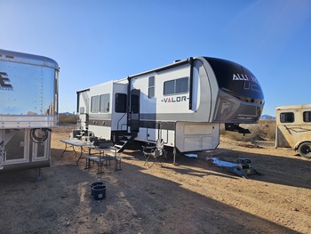 Thumbnail of RV